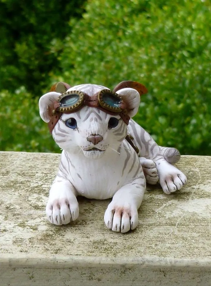 I Left My Corporate Job To Make Mystical Polymer Clay Creatures, And Here Are My Works