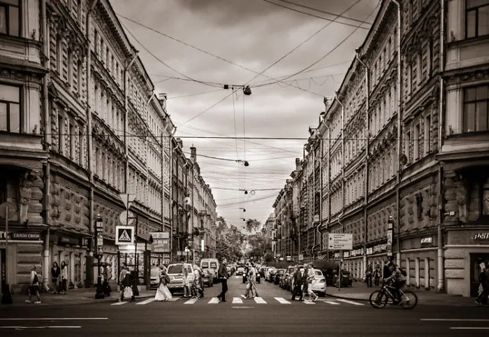 Photography With A Mirrorless Camera