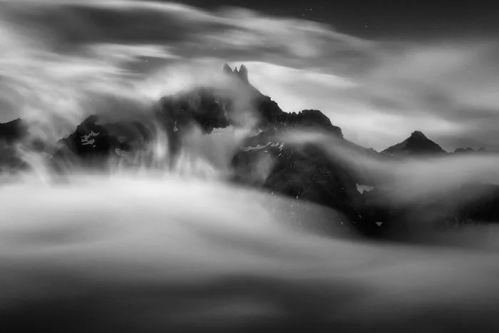 The Flying Mountain
