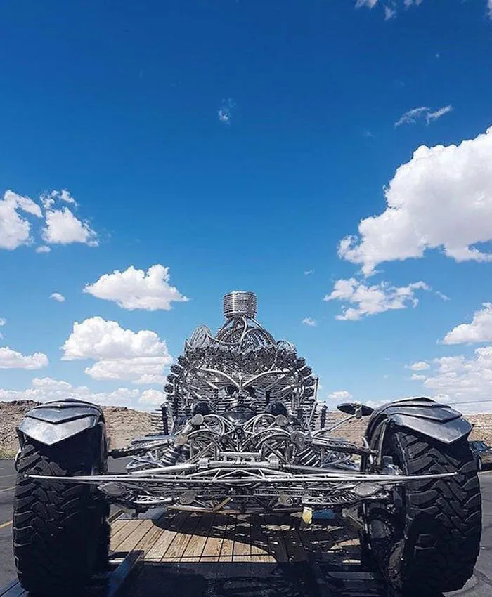 208 Epic Photos From Burning Man 2017 That Prove It's The Craziest Festival In The World