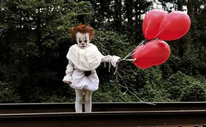 17-Year-Old Does An "It"-Themed Photoshoot With His Baby Brother, And It Will Give You Nightmares