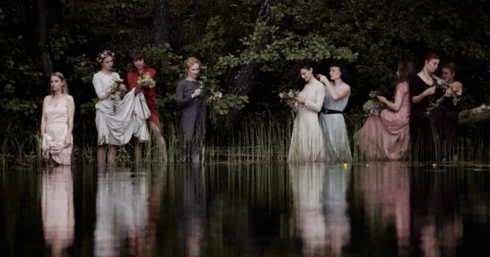 9 Women Sing An Ancient Lithuanian Song To Remind Us That Everyone Can Sing And Feel Connected