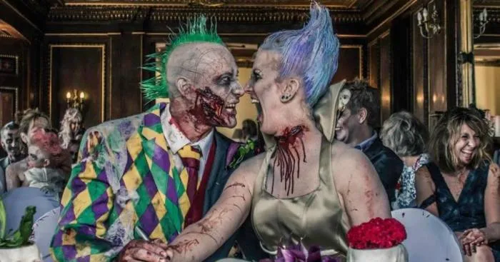 Creepy Wedding: Bride And Groom Get Married In The Style Of The Walking Dead Series