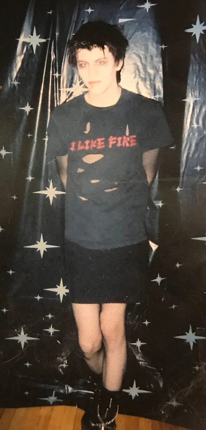 Mi marido en la reunión de ex-alumnos de 2003