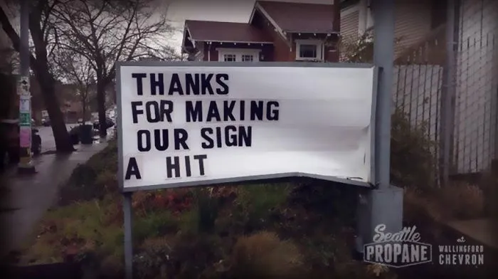 Local Gas Station Makes Whole Town Laugh Every Day With The Funniest Signs Ever