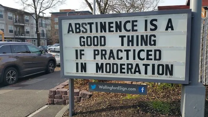 Local Gas Station Makes Whole Town Laugh Every Day With The Funniest Signs Ever