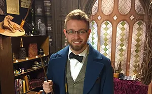 Teacher Spends 70 Hours Turning Boring Classroom Into Hogwarts, Makes Us Believe Magic Truly Exists