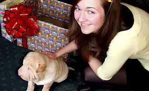 Hey Dog Owners! Share Pictures Of Meeting Your Doggos For The First Time