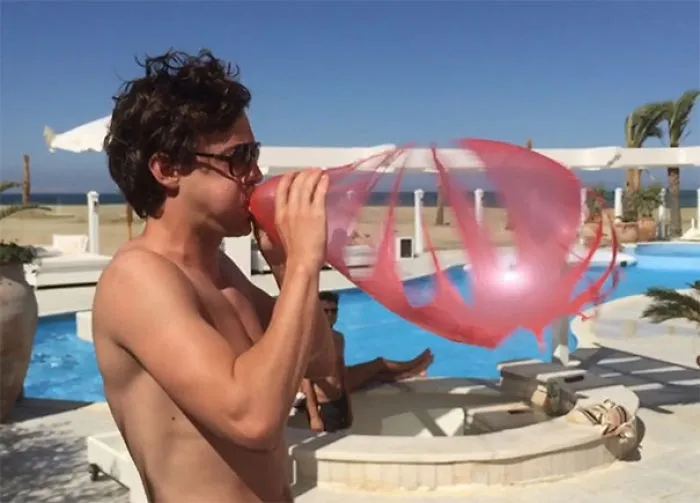 Conseguí fotografiar un globo explotando
