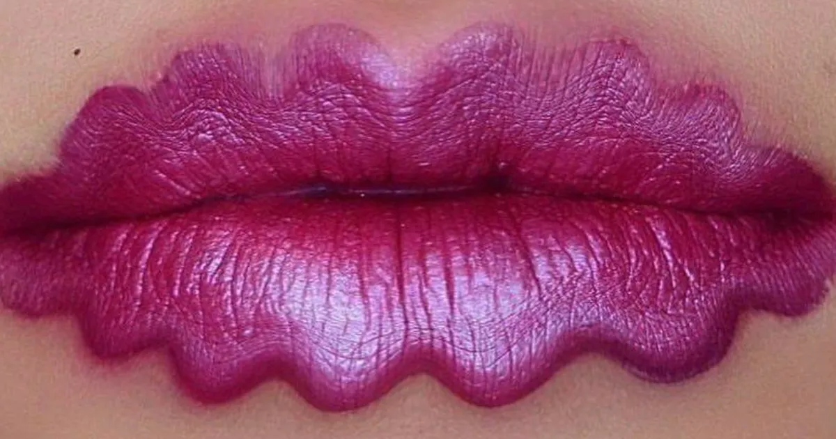 Squiggly Lips Are A Thing Now, And The Pics Will Make You Feel Uncomfortable