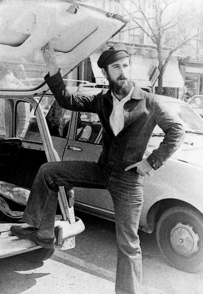 Mi padre en Francia en los 70 (¿a que se parece a Ryan Gosling?)