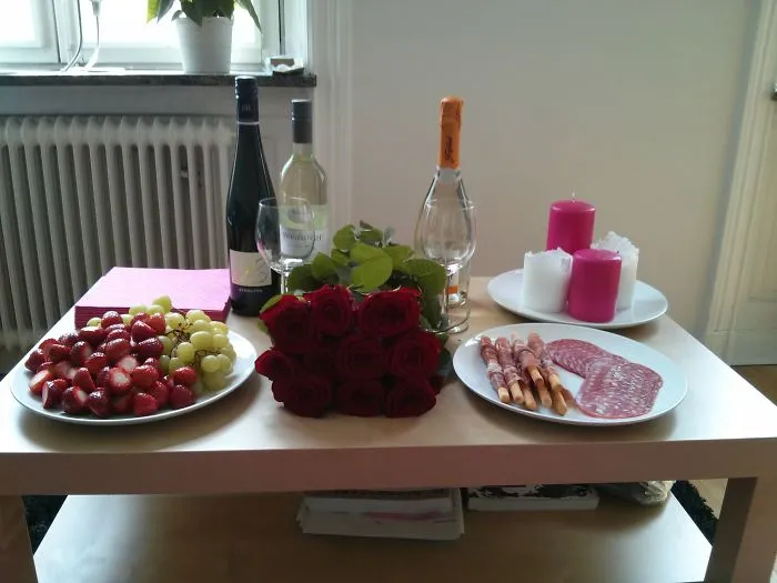 6 Month 'Anniversary'. I Borrowed The Key And Prepared A Surprise For Her