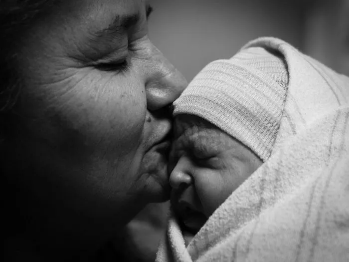Beso de abuela