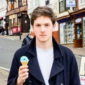 Oli Frost