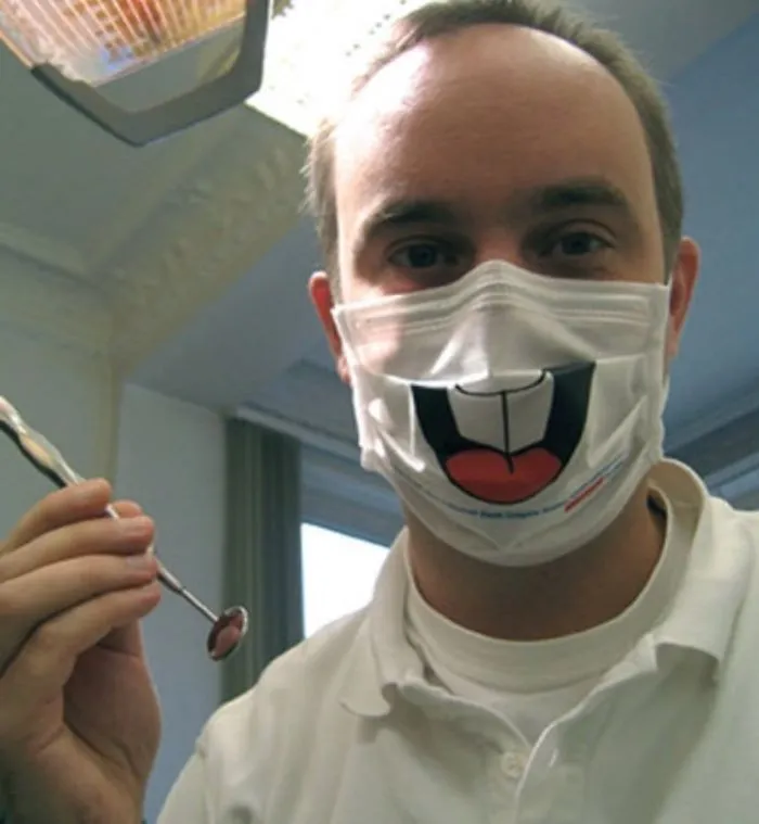 La máscara de mi dentista
