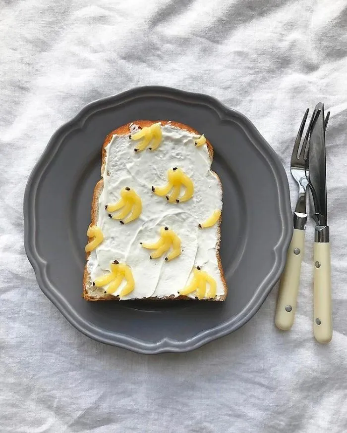 Woman Turns Her Boring Breakfast Toast Into Art