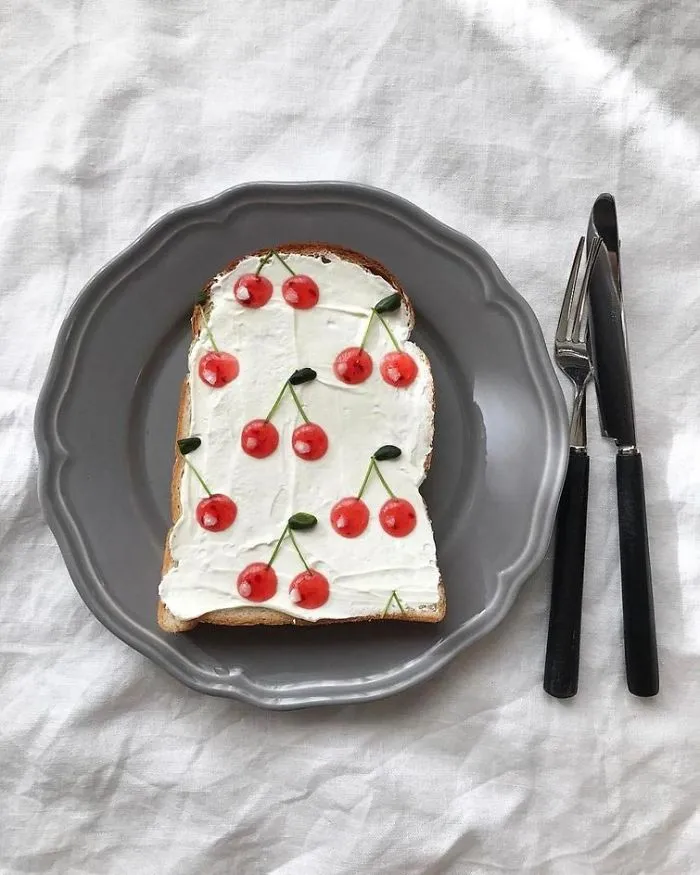 Woman Turns Her Boring Breakfast Toast Into Art