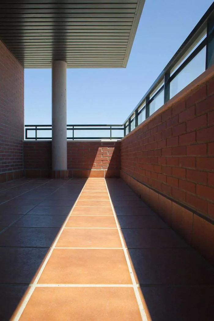 The Coincidence Project: 53 Photos That Will Make You Look Twice