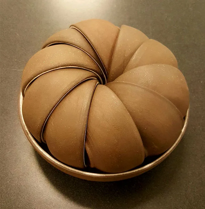 These Little Bowls In This Big Bowl