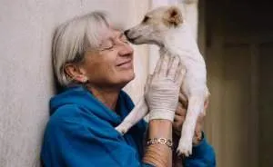 Helen's House Of Hope: A New Life For The Abandoned And Mistreated Dogs Of Bulgaria