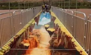 The Glass Bridge In China Will Amaze You With Optical Illusions Painted On The Ground