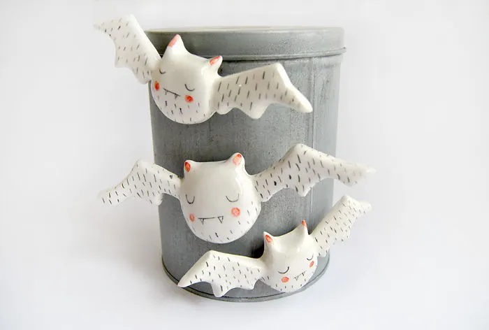 White Vampire Magnets