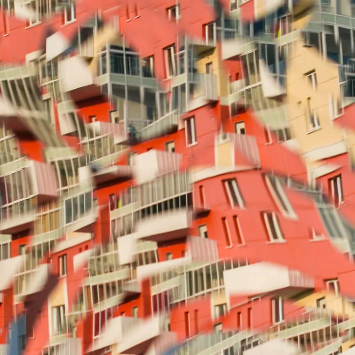 Archevolution: I Used A Cut Mirror To Shoot Architecture