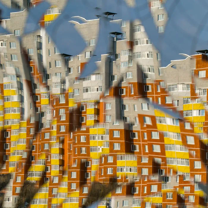 Archevolution: I Used A Cut Mirror To Shoot Architecture