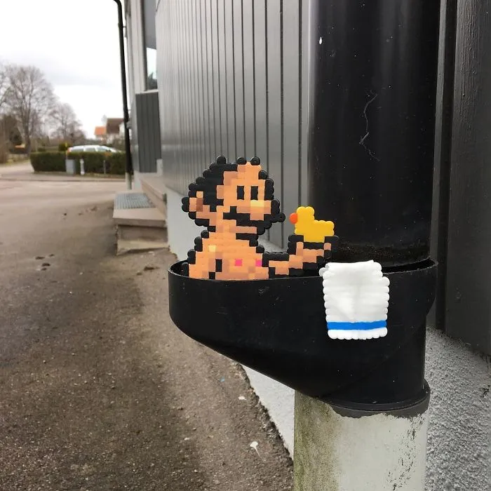 Alguien está "vandalizando" las calles con arte pixelado, y el resultado es genial
