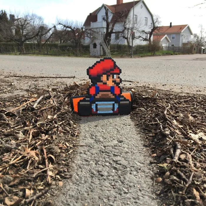 Someone Is ‘Vandalising’ Streets With Pixel Art, And The Result Is Awesome