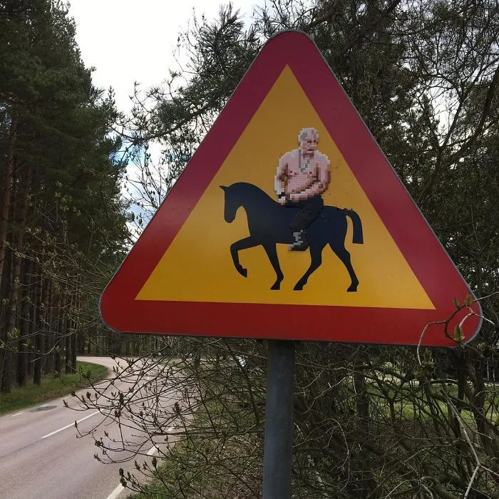Someone Is ‘Vandalising’ Streets With Pixel Art, And The Result Is Awesome