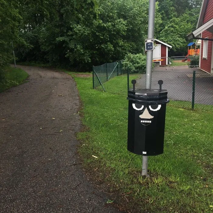 Someone Is ‘Vandalising’ Streets With Pixel Art, And The Result Is Awesome
