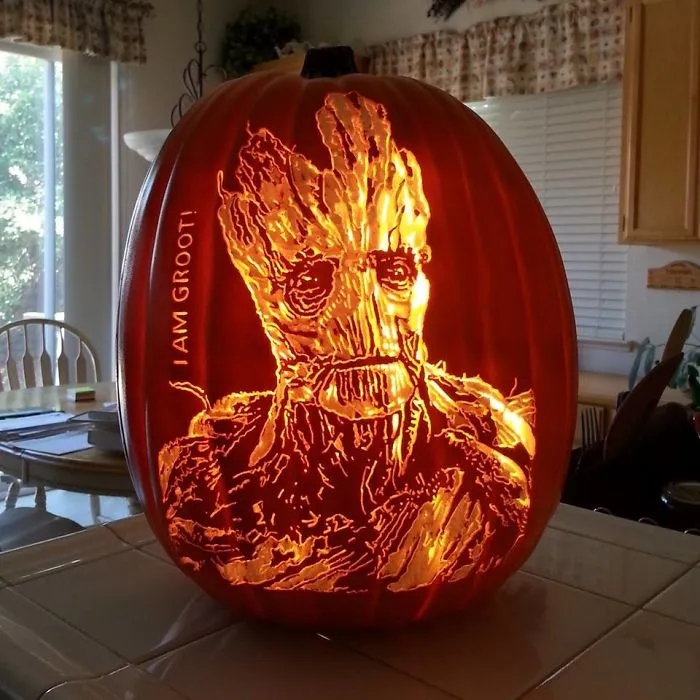 Artist Carves Portraits Of Famous Pop Culture Characters And The Result Is Incredible