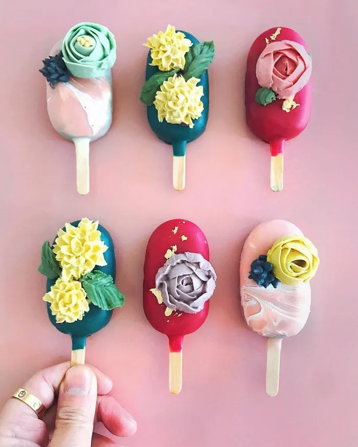 I'm A Self-Taught Baker Who Makes Cake Popsicles From Leftover Cake Scraps