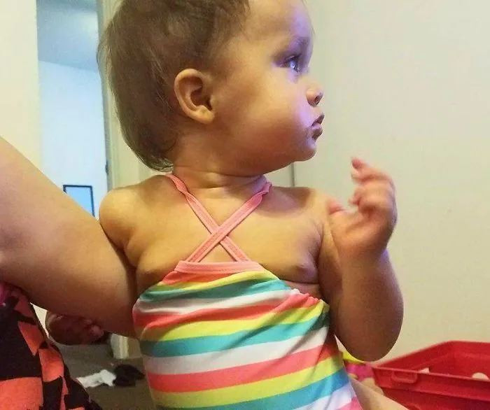 Cuando papá te pone el bañador al revés