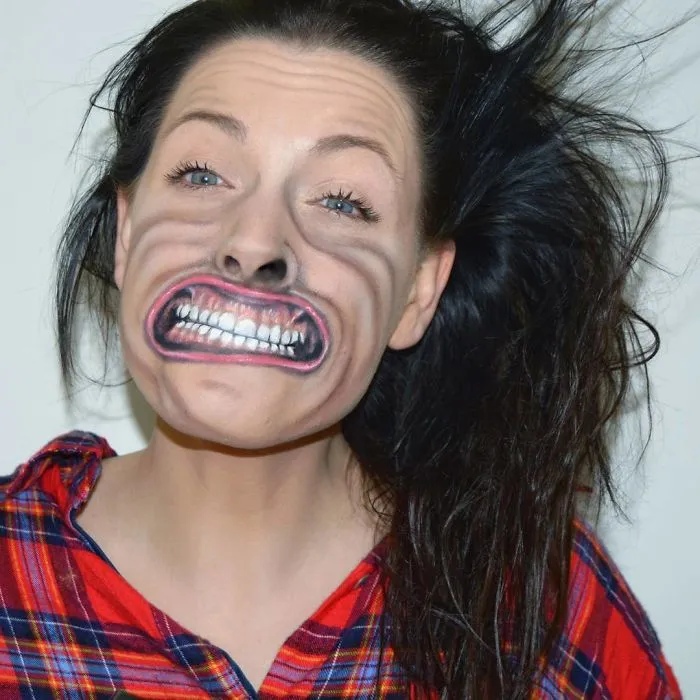 Makeup Artist Turns Herself Into Monsters From Your Most Terrifying Nightmares