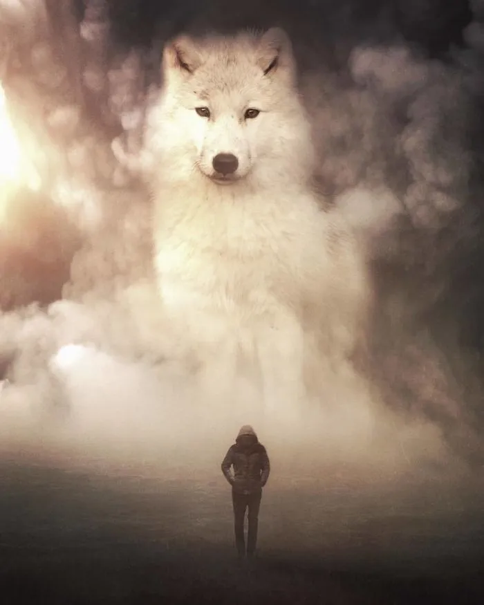 Imagino un mundo con animales gigantes en mis manipulaciones digitales