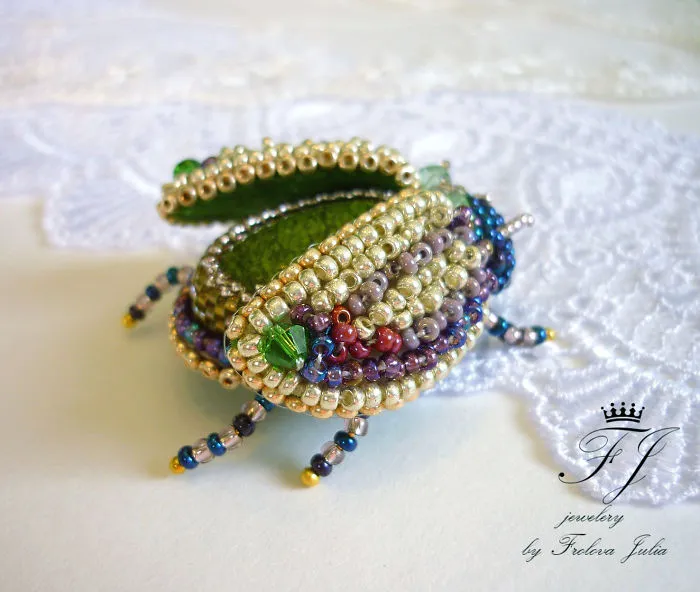 Russian Artist Creates Shiny Insect Jewelry Using Beads