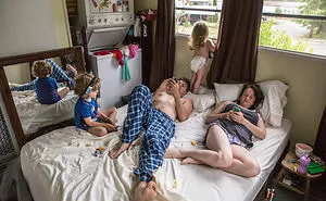 26 Photos Of Americans In Their Bedrooms Let Us Take A Glimpse Into Their Private Lives