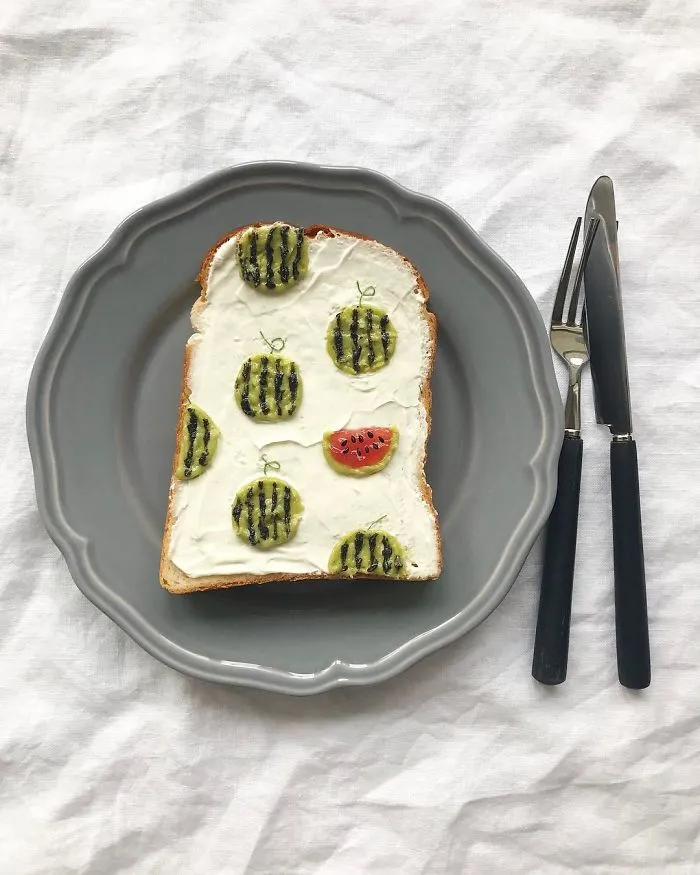 Woman Turns Her Boring Breakfast Toast Into Art