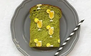 Woman Turns Her Boring Breakfast Toast Into Art