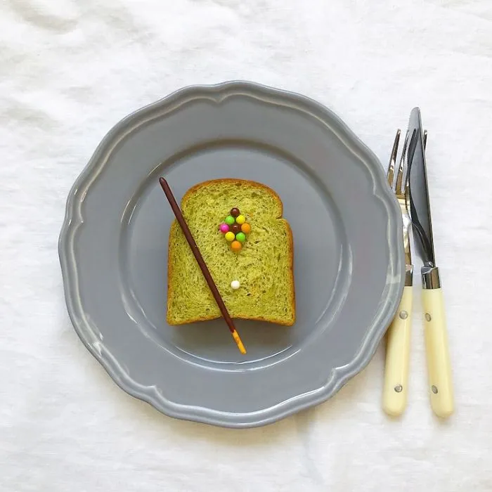Woman Turns Her Boring Breakfast Toast Into Art