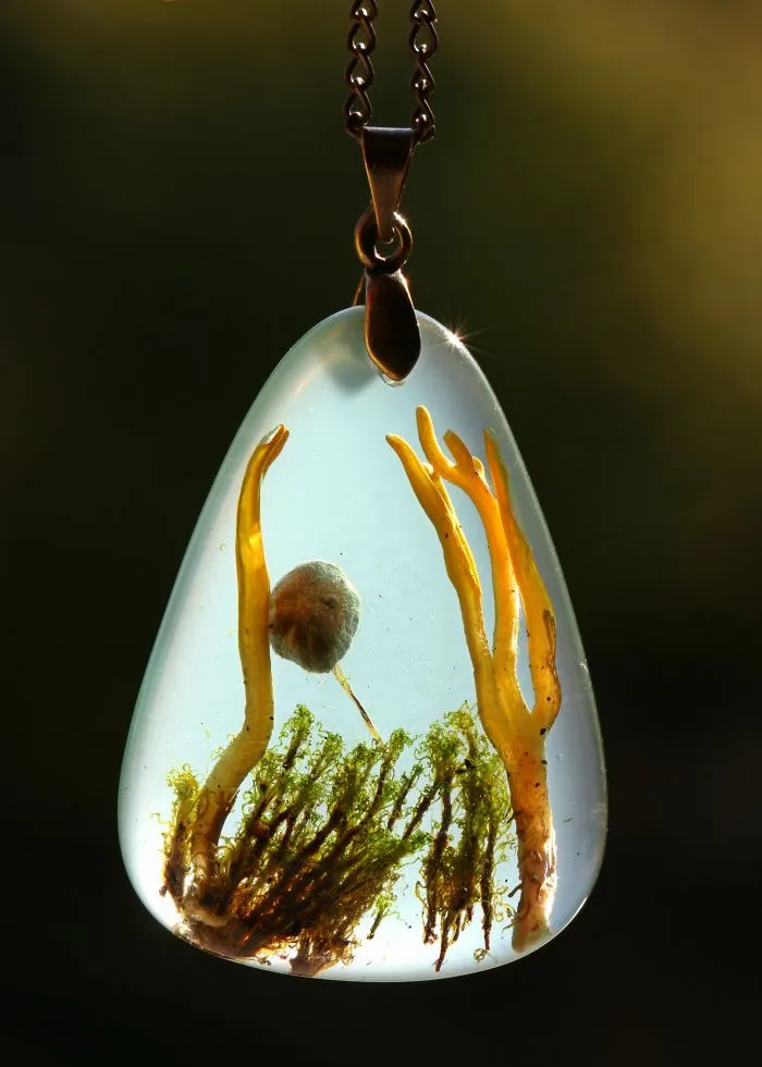 I Capture The Beauty Of Woodlands And Meadows In Resin Jewelry