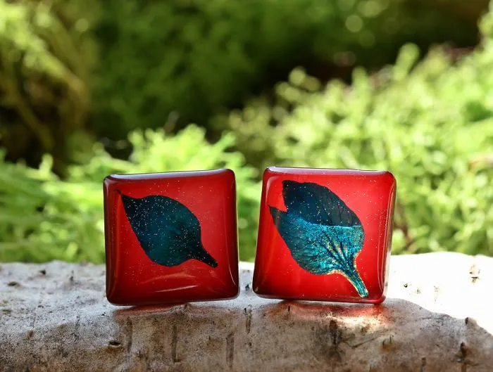 I Capture The Beauty Of Woodlands And Meadows In Resin Jewelry