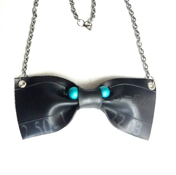 I Make Jewelry And Accessories Out Of Upcycled Bike And Car Inner Tubes