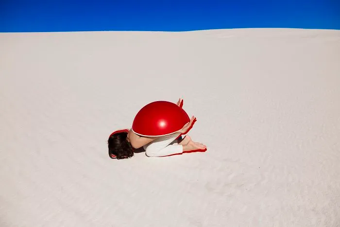 I Made A Surreal Selfportrait Photo Series While Roadtripping To The Usa