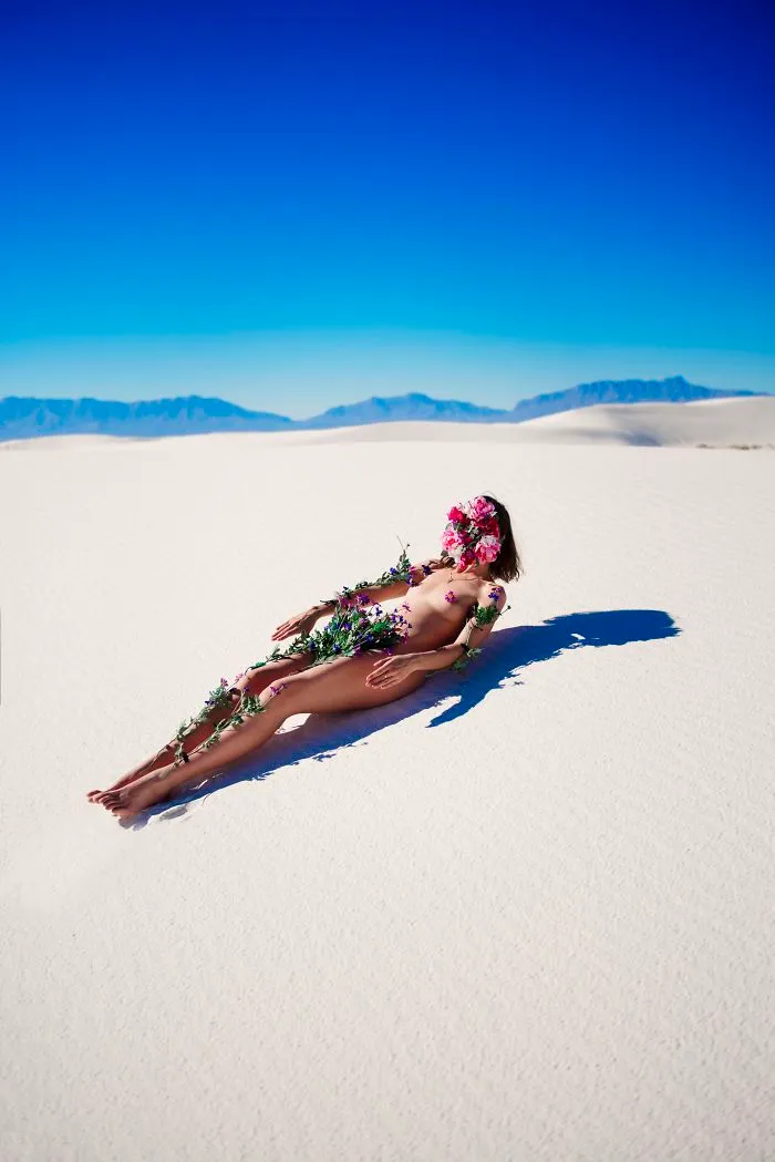 I Made A Surreal Selfportrait Photo Series While Roadtripping To The Usa