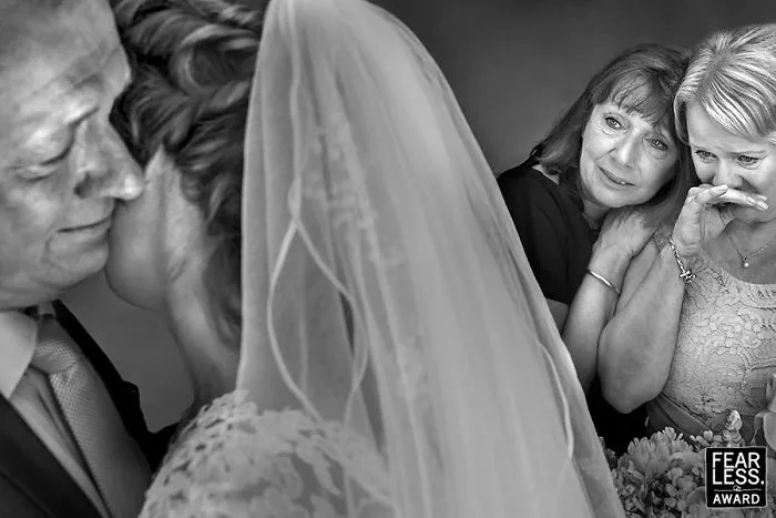 The Best Wedding Photos Of 2017 Will Absolutely Amaze You