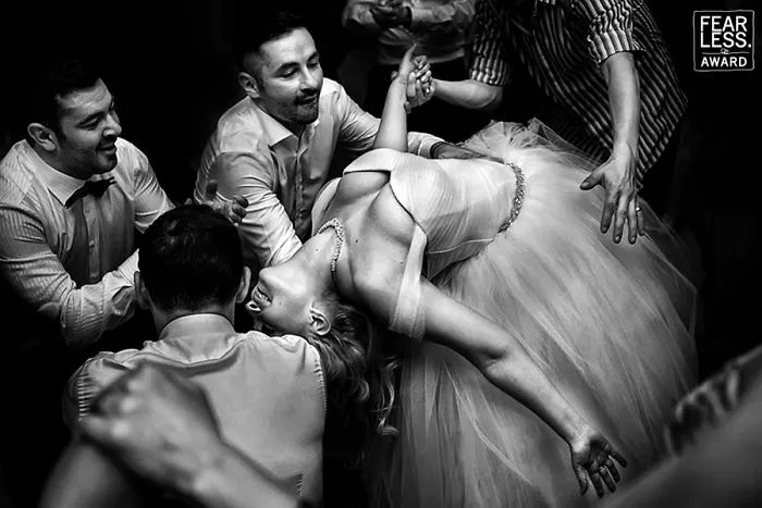 The Best Wedding Photos Of 2017 Will Absolutely Amaze You