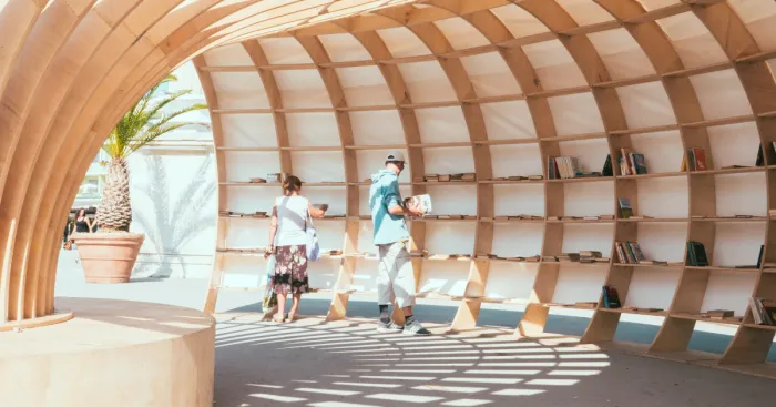 This Street Library In Bulgaria Encourages People To Read